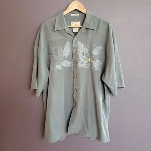 Hibiscus Hawaii Short Sleeve Button Up Shirt